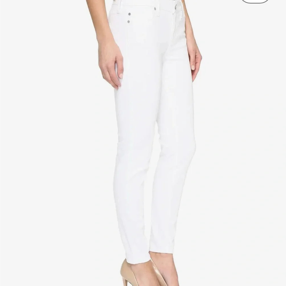 NWT Liverpool Abby Skinny ankle Women's White Jeans 28 length size 6 - Picture 3 of 3